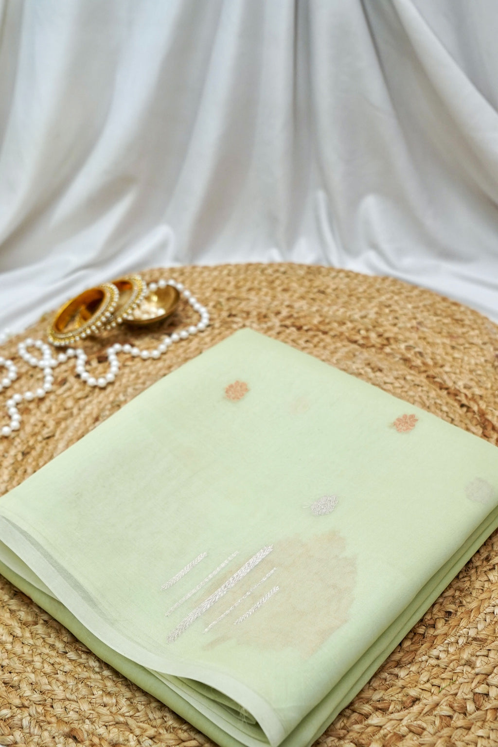 Pistachio Glaze Organza