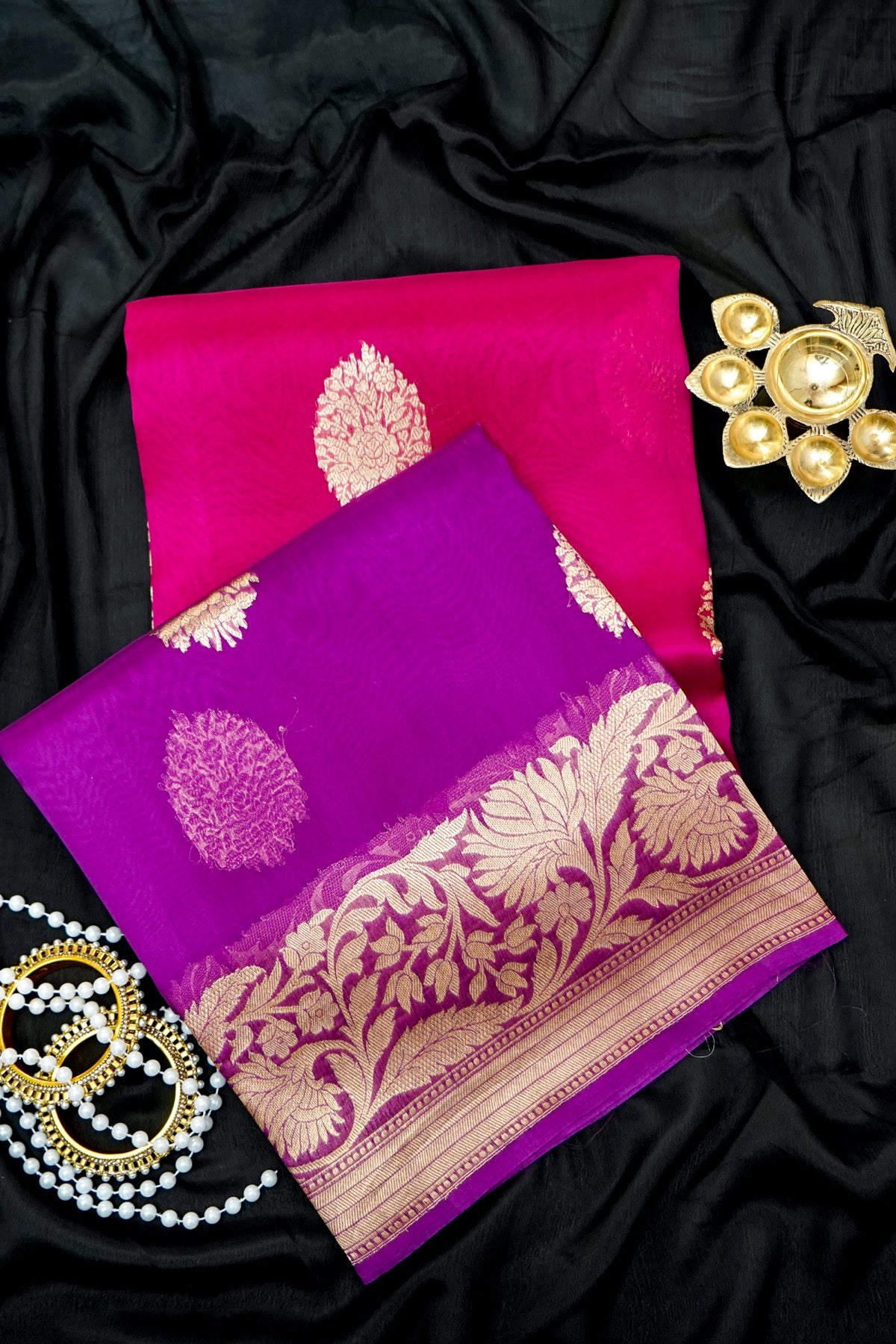 FUCHSIA PINK