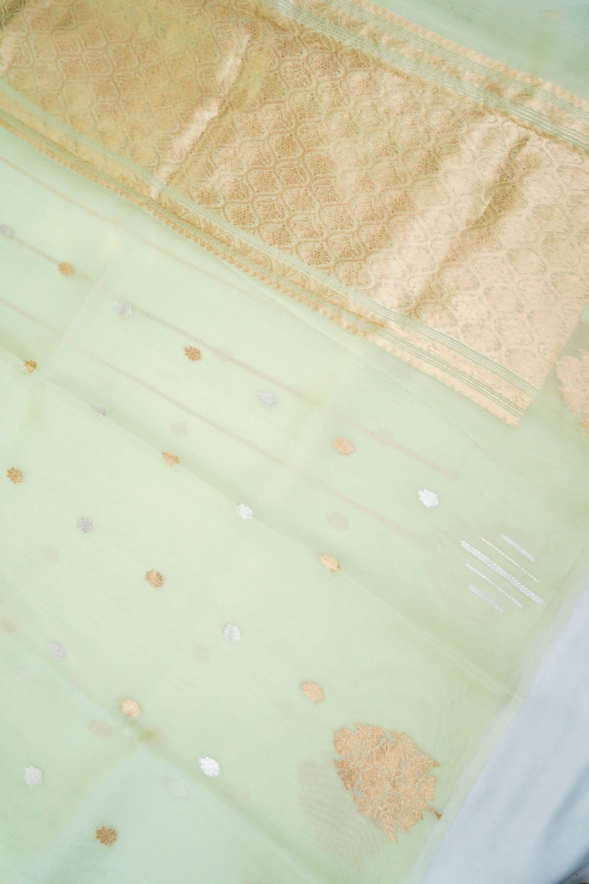 Pistachio Glaze Organza