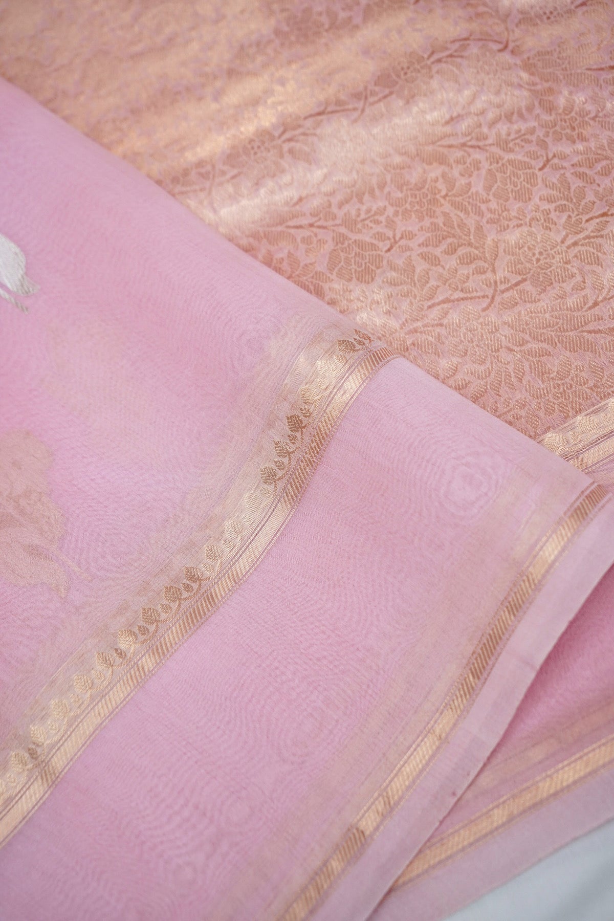 Gulabi Kora Organza
