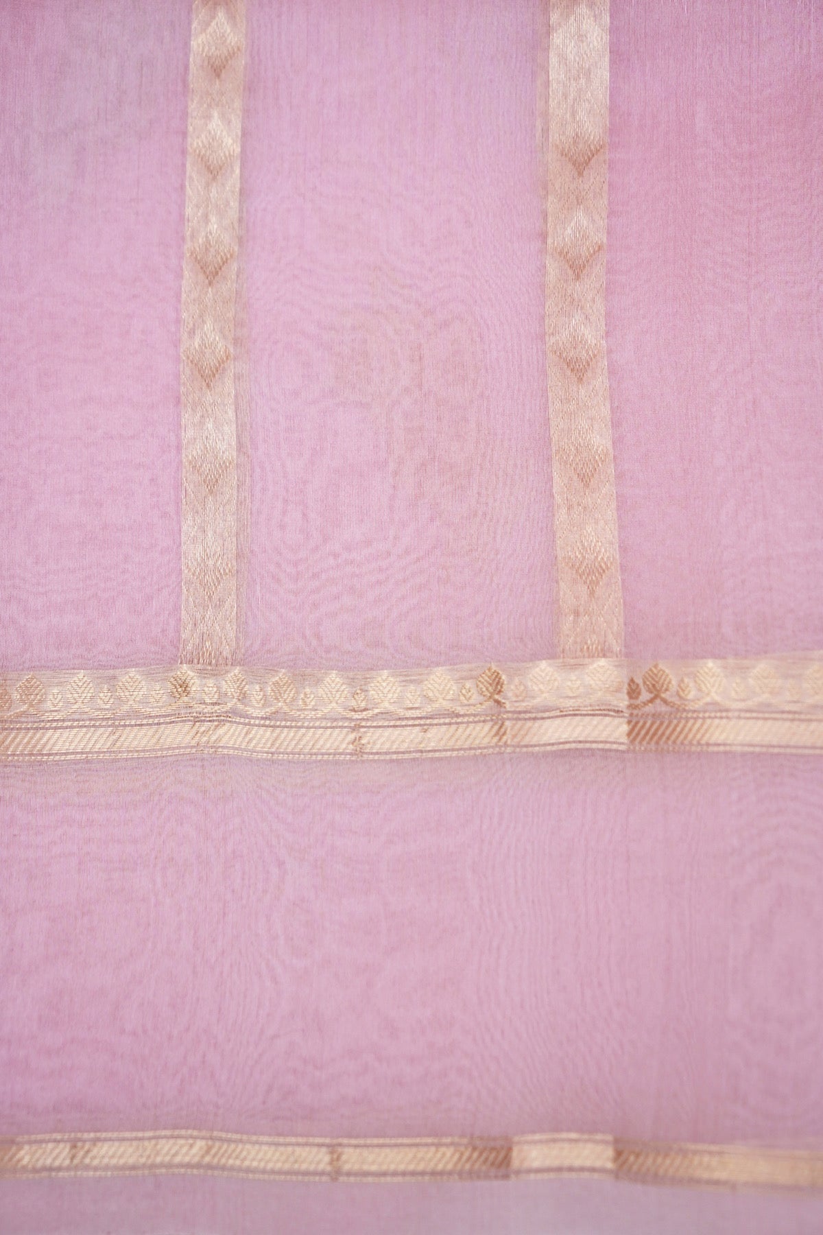 Gulabi Kora Organza