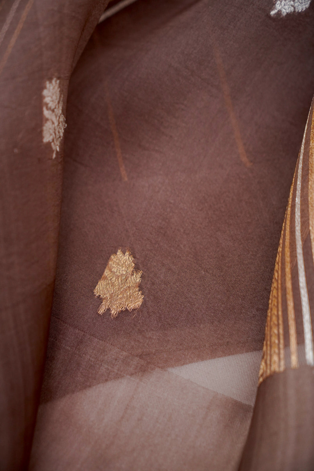 Toffee Glaze Organza