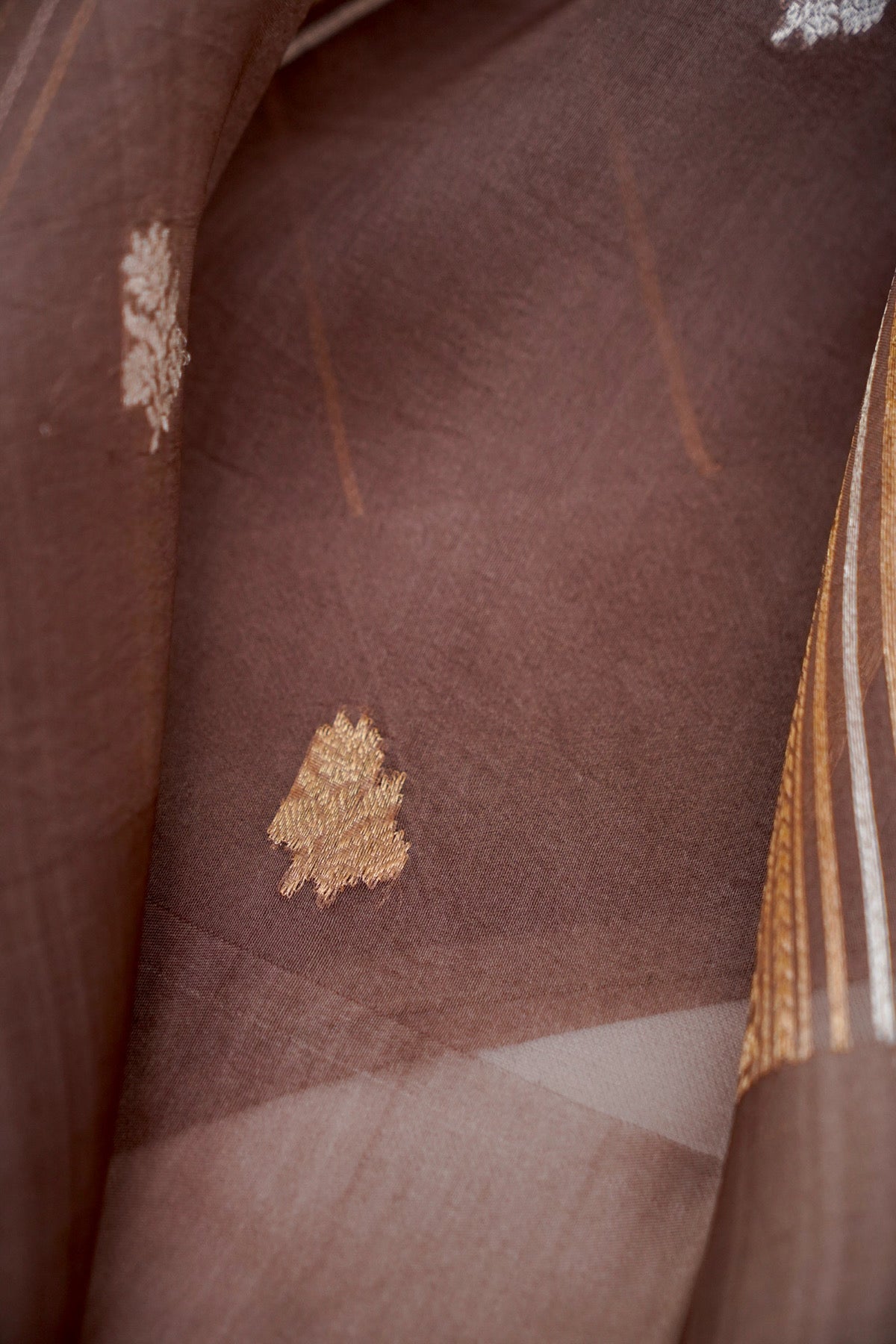Toffee Glaze Organza