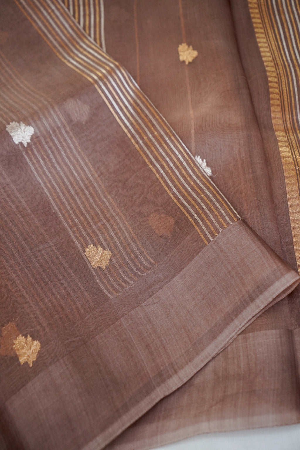 Toffee Glaze Organza