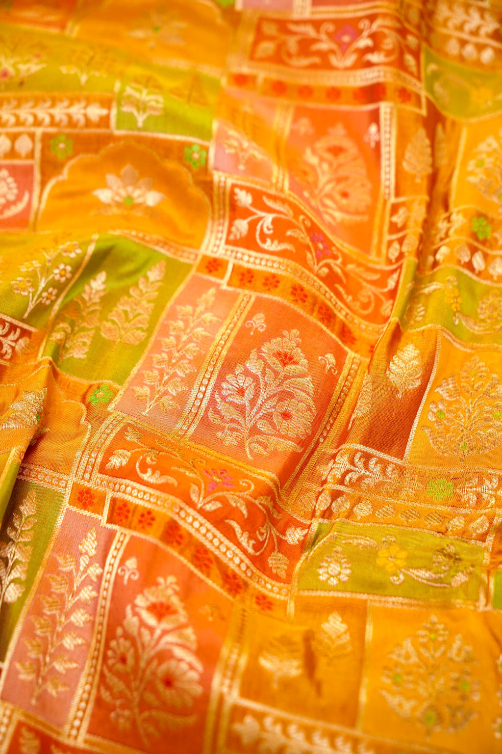 Saffron (Keshariya) Kataan