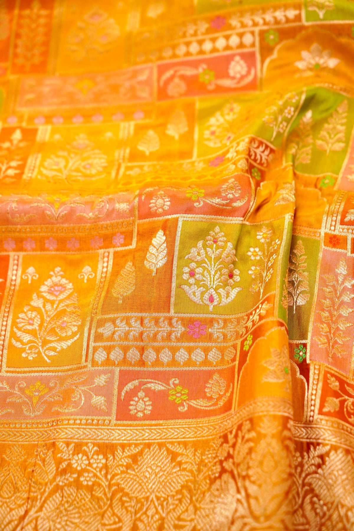 Saffron (Keshariya) Kataan