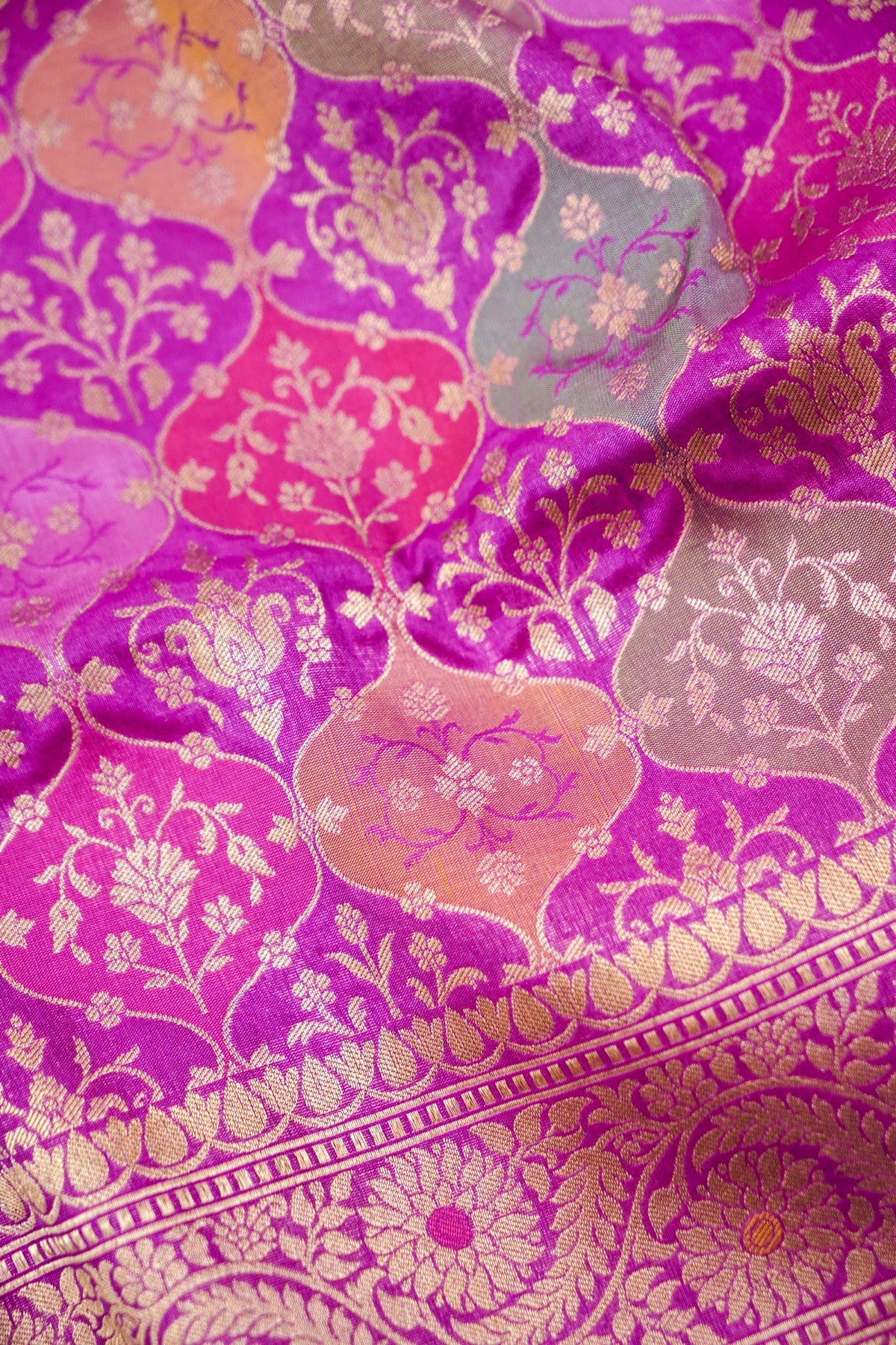 Imperial Violet Pattu