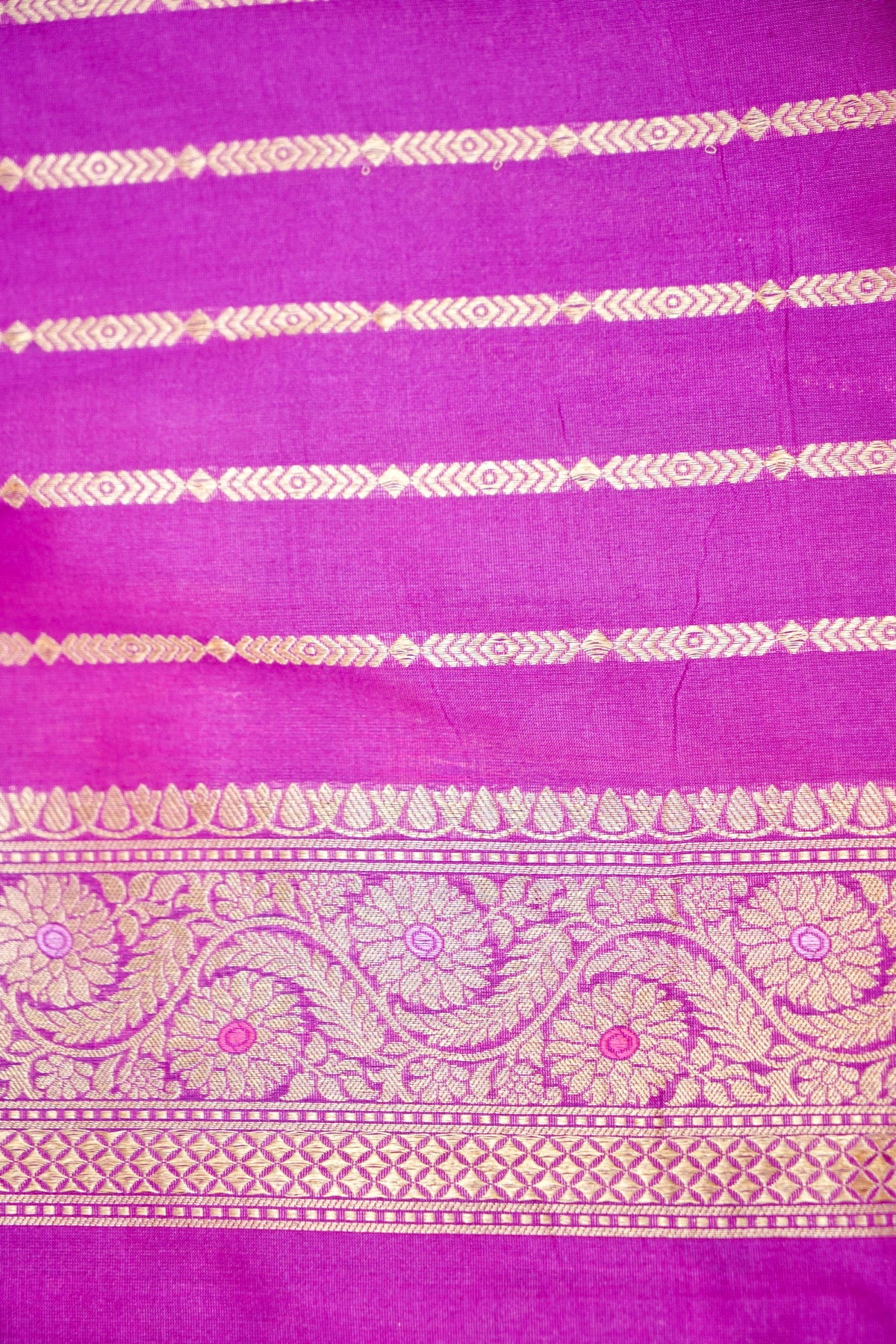 Imperial Violet Pattu