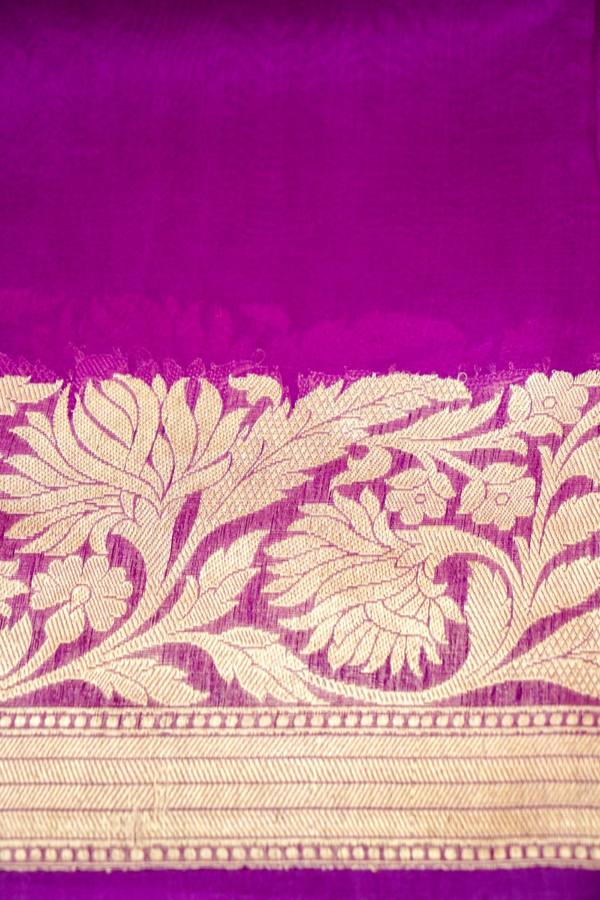 FUCHSIA PINK