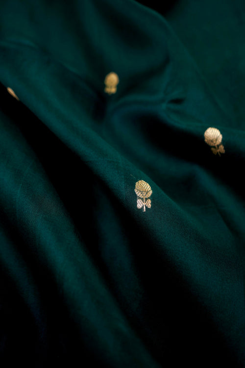 EMERALD GREEN