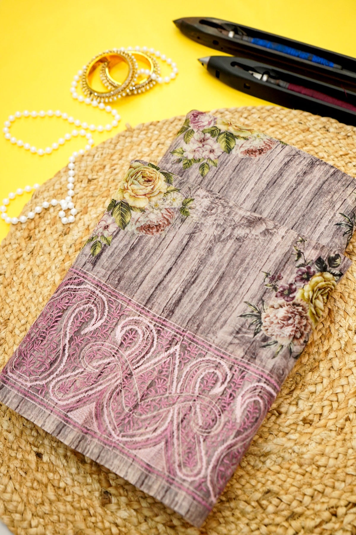 Rose-Noir Glaze Organza