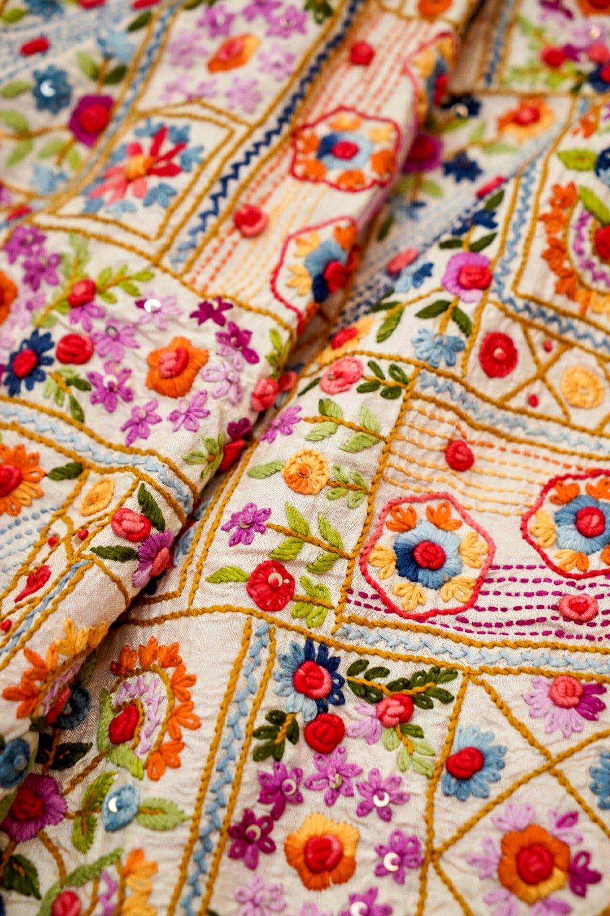 Kashi Crimson-Knot Silk