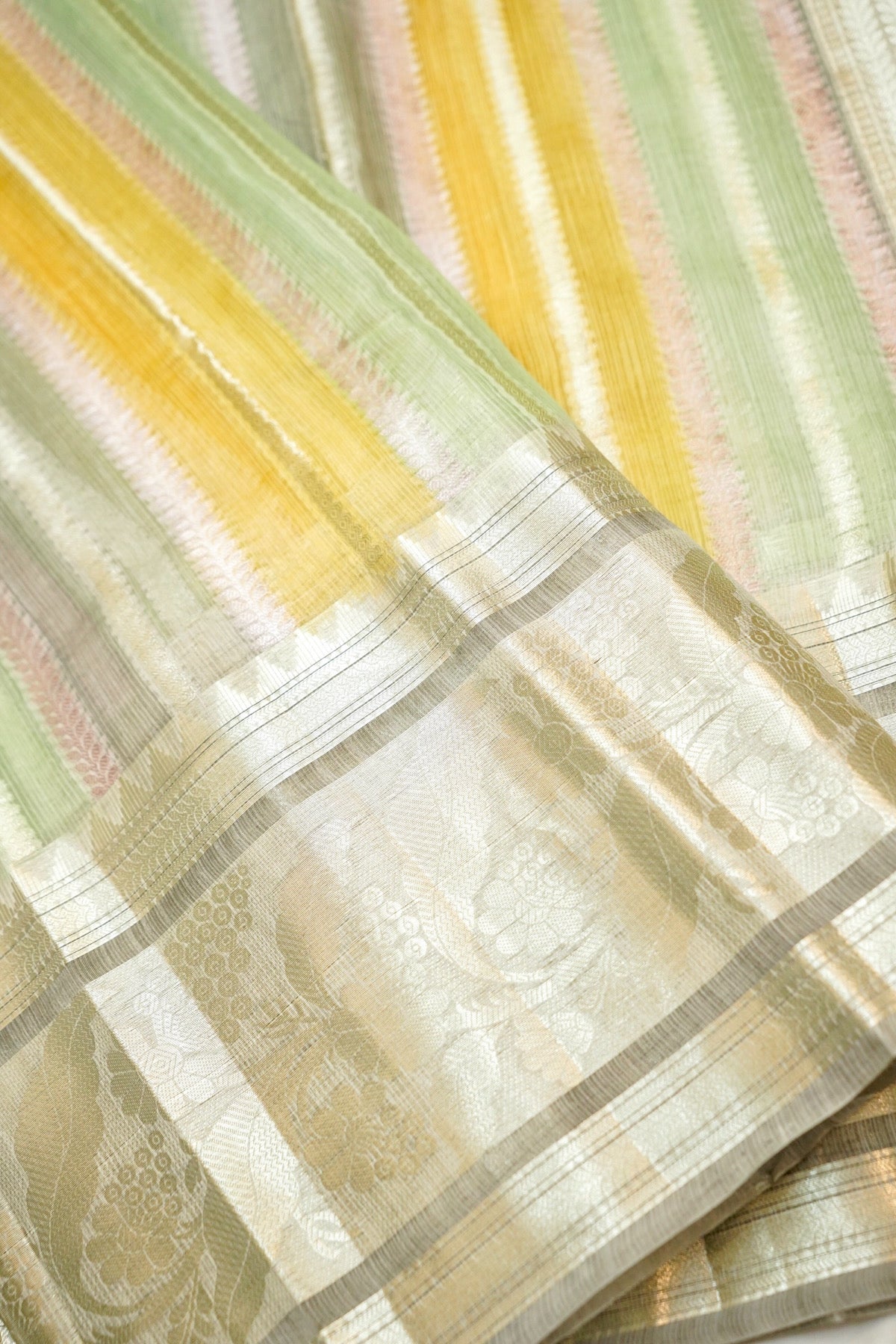 Mint Jade Glaze Organza