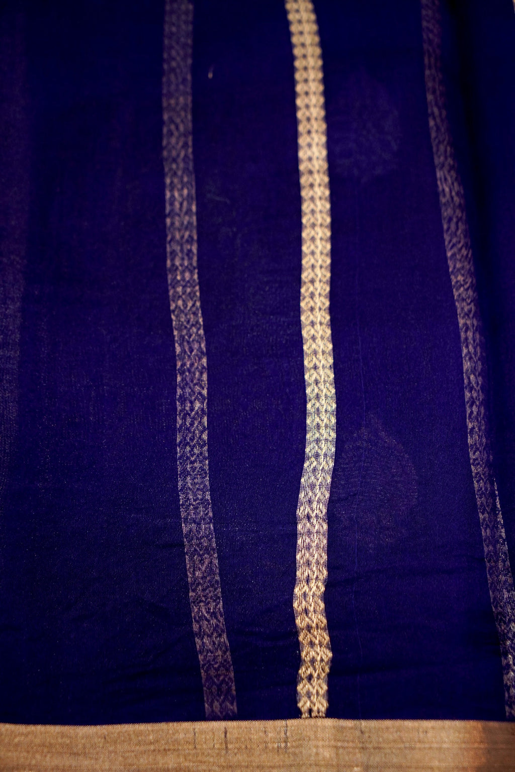 Dual Tone Tissue