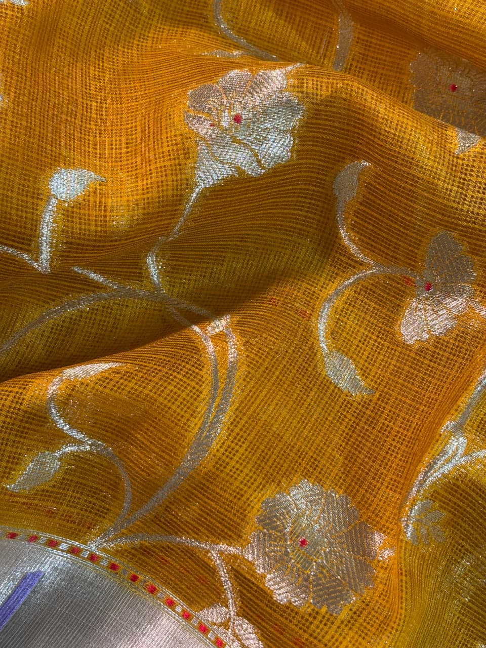 Gilded-Amber Scroll