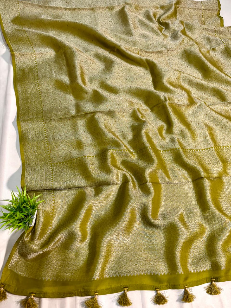 Mehndi Viscose Tanchoi
