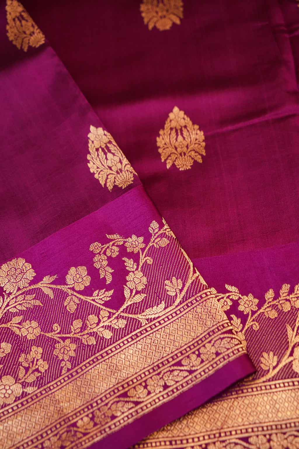 Mudra-Magenta