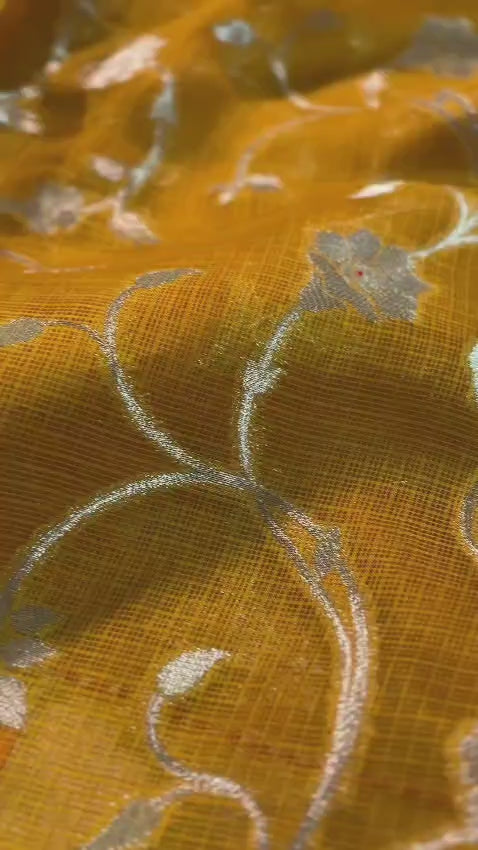 Gilded-Amber Scroll